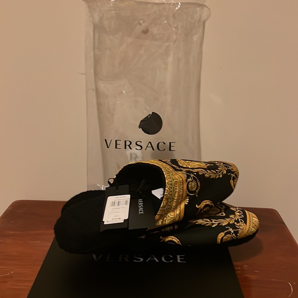 Versace Medusa Slipper